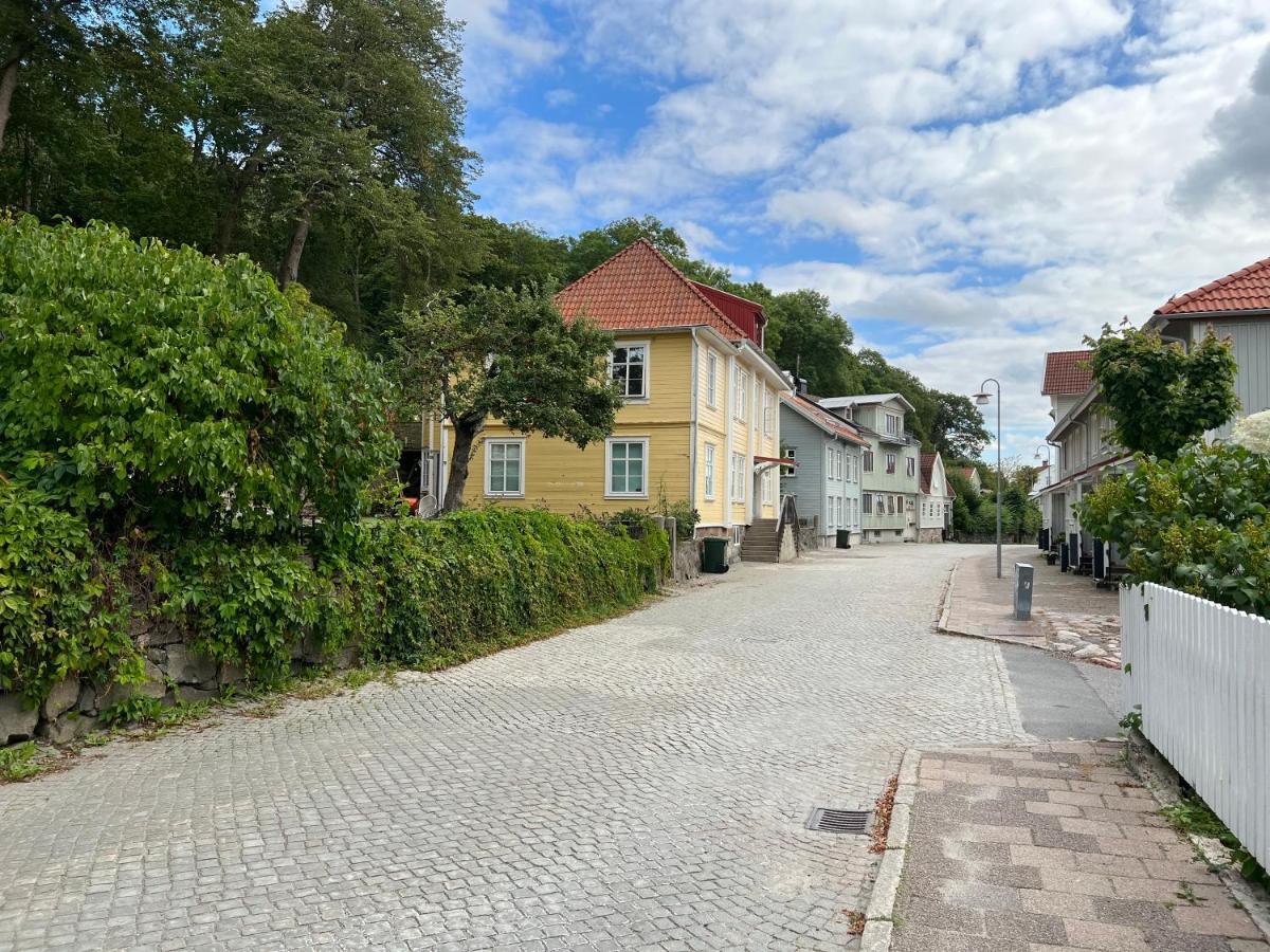 Fint, Gratis Parkering, Med 20 Min Till Goeteborg C Kungälv Exterior foto